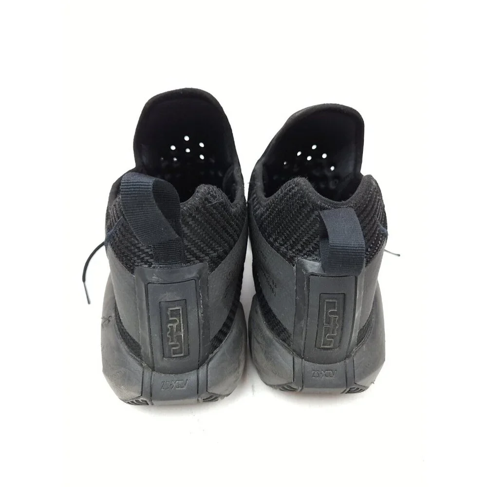 Nike Men's Lebron Soldier 14 Triple Black Basketball Shoes Sneakers Size 11 - Picture 9 of 11